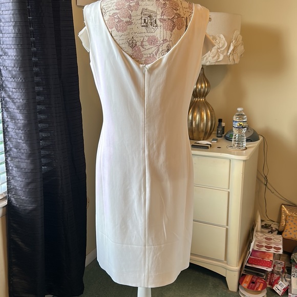 Beautiful Moschino dress - Picture 3 of 3